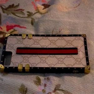 Designer trunk iPhone 7/8 plus covering